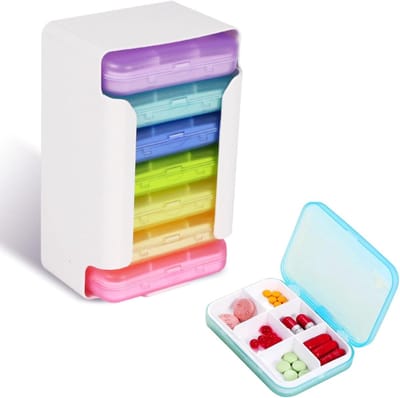 Famanu – Pillendoos 7 Dagen,Wekelijkse Pillenorganizer,Persoonlijke Pillendoosjes met Dagvakjes en Duidelijke Weekmarkering,Draagbaar en Compact Ontwerp voor Thuis of Onderweg