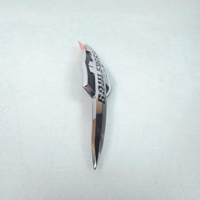 Emblème adhésive 3D pare-brise pour moto Suzuki 1500 Boulevard 68181-06J00 Neuf