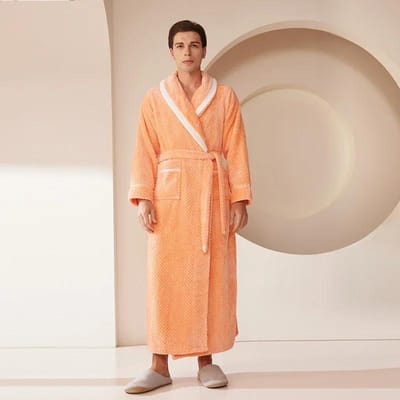 Nouveau peignoir de couple épais en velours pour femmes en hiver, grand peignoir en flanelle pour hommes en automne 3XL beige