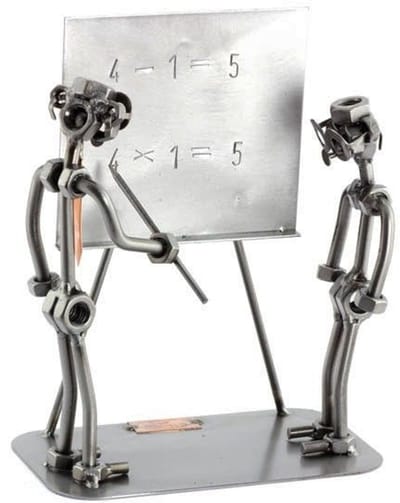 Metalen beeldje - Leraar met leerling - Schoolbord - Moerenbeeldjes - By Rawa