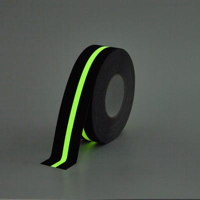 Anti-sliptape (zwart) met glow-in-the-dark-streep - Zwart - 1830 cm x 50 mm x 1,03 mm- Anti-slip - Polyvinylchloride (PVC) - 1,03 mm - Voor binnen & buiten