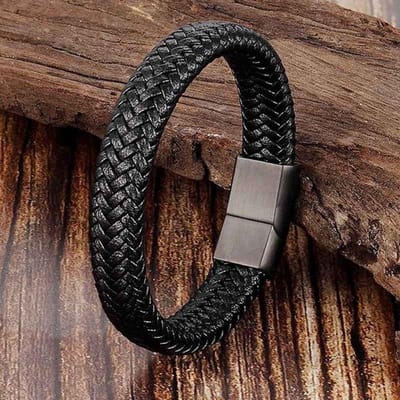 Trendy Heren Sieraden Rood Gevlochten Leren Touw Armband Zwarte Magnetische Sluiting Armbanden Punk Heren Polsband Pulsera Hombre 18.5cm
