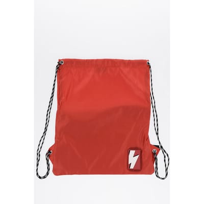 Effen nylon rugzak met trekkoord en monogram in rood