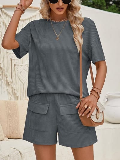 Dames 2-delige Sportset voor de Zomer, Casual Korte Broek met Zakken en T-shirt met Ronde Hals, Ideaal voor Loungewear en Sportactiviteiten