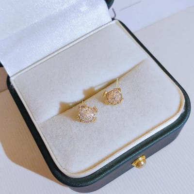 Volledige Diamant Schattige Kleine Vis Oorbellen Nieuw Super Feeëriek Temperament Student Oorbellen voor Vrouwen gray
