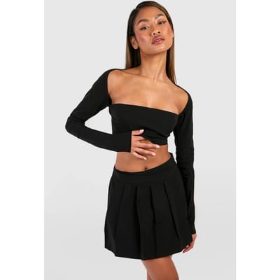 boohoo Dames Crop top met vierkante hals & geplooide rok | Zwart | Maat: 38