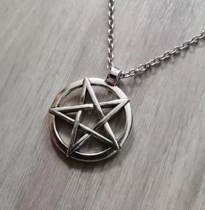 Gothic ketting - Heks - Wicca - Punk - Pentagram goth