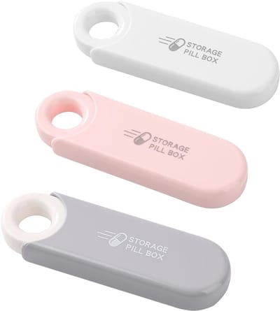3 Stuks Pillendoos - 3 Vakjes per Dag - Kleine Pillendoos Voor Onderweg - Compact Pillen Organizer Voor Onderweg - Compact En Draagbaar - Geschikt Voor Reizen, Kamperen En Buitenavonturen - Wit, Grijs, Roze