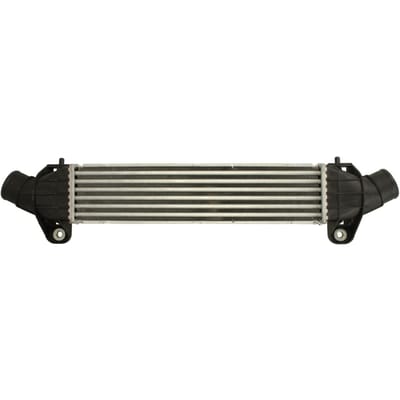 Intercooler NISSENS 96702