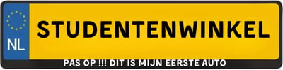 Kentekenplaathouder – "PAS OP !!! DIT IS MIJN EERSTE AUTO" – Nederlands Kenteken – Met Tekst - Blauw / Geel - 520x110mm