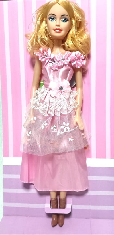 pop speelgoed poppen Modepop modepoppen Modepoppen meisjes