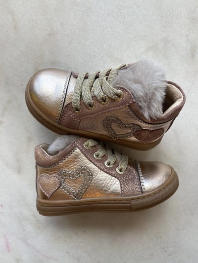 Lunella eerste stap sneaker roze hartjes maat 21