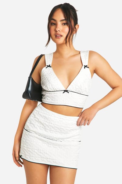 boohoo Dames Textured Bow Detail Mini Rok | Ivoor | Maat: 44
