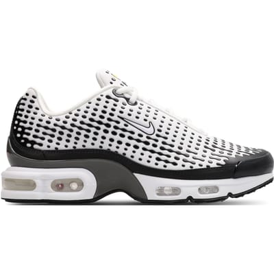 Nike Tuned Sneakers Heren - Wit - Maat 42 - Mesh/Synthetisch