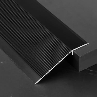 Aluminium Overgangsprofiel - Vloerstrip Drempelprofiel - Vloeren Egaliseren - Zelfklevende Montage - 90cm x 10cm - Mat Zwart