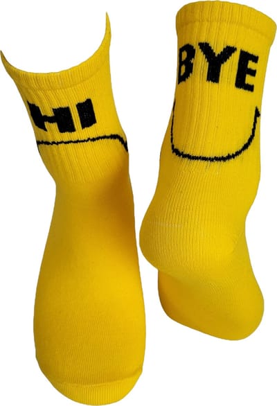 Verjaardags cadeau - Hy By tennis Sokken - vrolijke sokken - witte sokken - Gele sokken - tennis sokken - sport sokken - valentijns cadeau - sokken met tekst - aparte sokken - grappige sokken - Sokken waar je vrolijk van wordt - maat 37-44