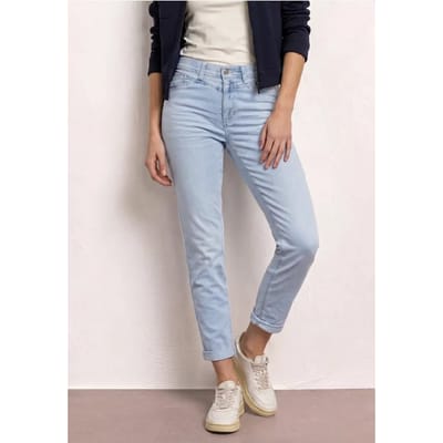 Jeans met taps toelopende pijpen in een Loose Fit