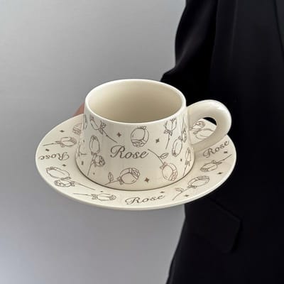 Designer Koffiekopjes Niche Franse Keramische Kop- en Schotelsets Licht Luxe en High-End Exquise Kopjes Verjaardagscadeaus voor Kinderen 260ml gray