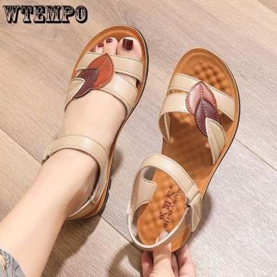Dames Sandalen Zomer Nieuw Leer Zachte Zool Mama Schoenen Middelbare leeftijd Plat Antislip Schoenen Comfortabele Zachte Zool Eenvoudige Mode Sandalen | PU Materiaal 40