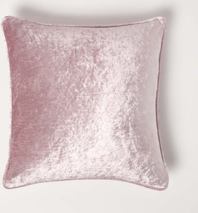 Homescapes decoratieve kussenhoes van geplet fluweel in roze, 60 x 60 cm