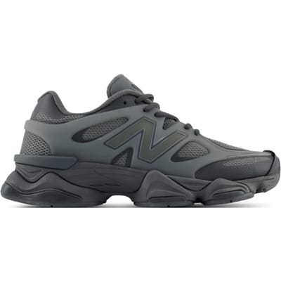 New Balance 9060 Sneakers Dames - Zwart - Maat 37 - Leer