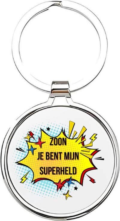 Akyol - Zoon je bent mijn superheld Sleutelhanger - zoon - De leukste zoon - Zoon sleutelhanger - kind sleutelhanger - Sleutelhanger zoon - Familie sleutelhanger - cadeautje - Zoon cadeau - boy - de liefste zoon - 4 x 7,5 CM