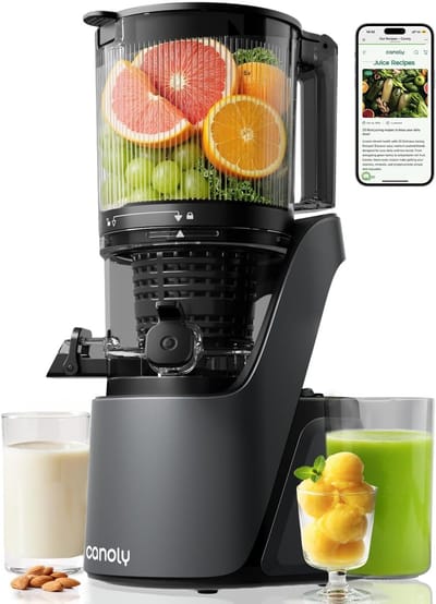 Canoly Slow Juicer – voorzien van een extra grote vulschacht van 150 mm, een 3-in-1-filter en een grote capaciteit van 2,6 liter – uitgerust met een AC-motor en automatisch snijsysteem – maakt gebruik van cold-press-saptechnologie.