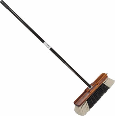 Houten binnenbezem 28 cm inclusief metalen telescoopsteel zwart/bruin 80 - 130 cm - Zachte kamerbezems