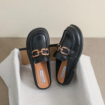 Lente Nieuwe Dames Buitenslippers Zwarte Muilezel Mode Metalen Design Casual Loafers Muller Schoenen Feest- en Werkkleding 35 zwart