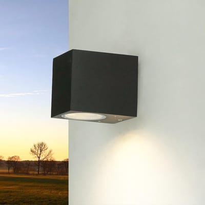 Moderne Zwarte Buitenlamp IP44 - Aluminium Wandspot voor Tuin en Gevel