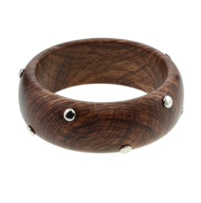 Behave - Houten bangle armband met zilverkleurige accenten - boho stijl