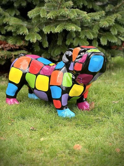 Engelse Buldog squishy face smarti 36 cm hoog - polyester - hoogkwalitatieve kunststof - decoratiefiguur - interieur - accessoire - voor binnen - voor buiten - cadeau - geschenk - tuinfiguur - tuinbeeld