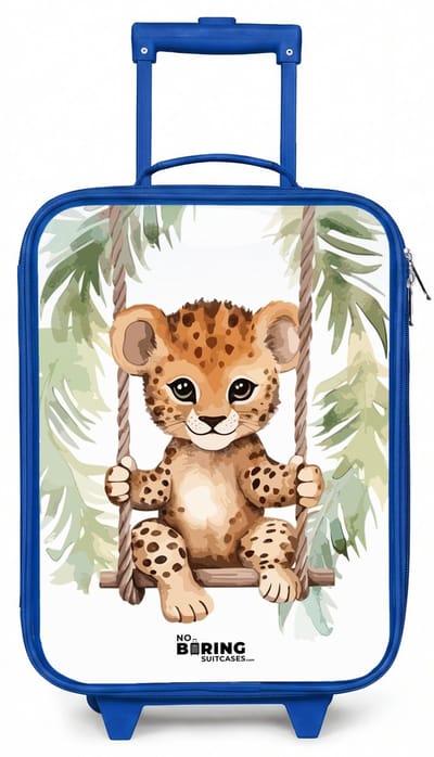 NoBoringSuitcases.com® - Kinderkoffer blauw - Kindertrolley jongen - Luipaard welp op een schommel waterverf illustratie - Koffer kind lichtgewicht - Reiskoffer trolley voor kinderen - Koffertje met lichtgevende wieltjes - Rolkoffer