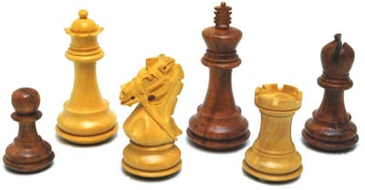 HOT Games schaakstukken set Rein Knight handgesneden hout 96mm.