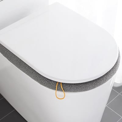 Zachte en verwarmde toiletzitting met polyester hoes en knuffelbare toiletmat voor extra comfort