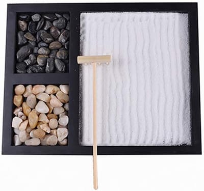 Zen Zandtuin Decoratie - Mini Meditatie Tafel - Ontspanning Thuis - Compleet met Houten Harkelementen - 21.5 x 17 cm