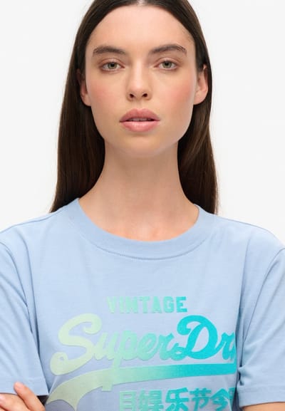 Superdry - Relaxed T-shirt met ton-sur-ton print - Dames - T-shirts