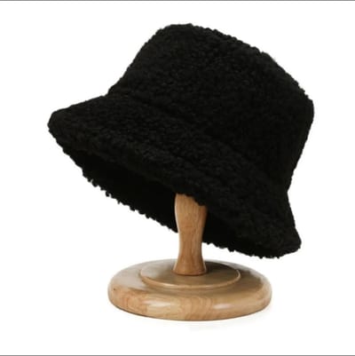 Teddy Bucket Hat Zwart - Vissershoed - Fluffy - Furry - Teddy Cap - Pet - Teddy Hoed - Festival - Muts - Beanie - Winter Hoed - Beren Hoed - Verstelbaar