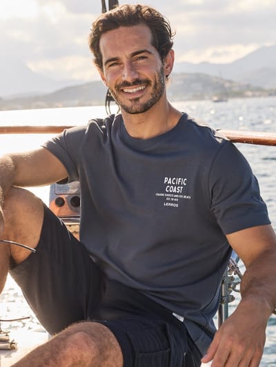 LERROS Sportief T-shirt van katoen met print op de borst en rug , Maat: S , Kleur: LAVA GREY , 100% katoen