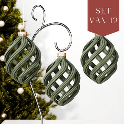 Fleuriek – Design Spiraal Kerstballen – Mat Groen, Set van 12 – Duurzame Kunststof Kerstornamenten – Breukvast & Herbruikbaar – Stijlvolle Boomdecoratie in Trendkleur
