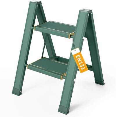 Famanu – Aluminium trapladder met 2 treden antislip oppervlak frisse kleur groen en lichtgewicht