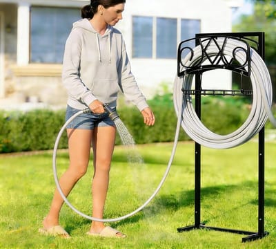 Tuinslang Organizer - Slanghouder Buiten - Netjes Opbergen - Met Opbergmand - 108cm Hoog - Zwart