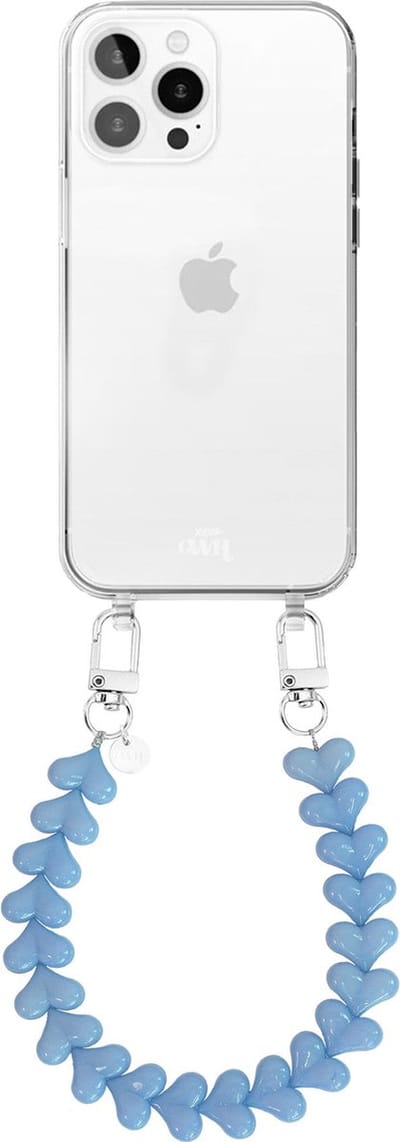 xoxo Wildhearts siliconen hoesje - Geschikt voor iPhone 16 Pro Max hoesje - Funky Hearts - Telefoonhoesje - Hoesje met koord - Lichtblauw koord - kort telefoonkoord - Hartjes ketting - Transparant hoesje