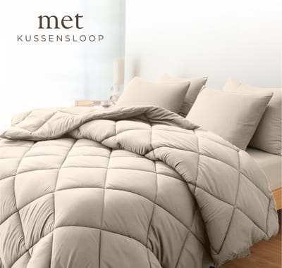 Sleep Comfy - Deluxe 2-in-1 All Year Dekbed - 140x200 cm - Sand - met 1 Kussensloop 60x70 cm- Dekbed zonder overtrek - Ademend & Anti Allergie - Hoesloos Dekbed - Stijl, Comfort en Innovatie voor Elke Dag & Nacht - Camping & In de Caravan