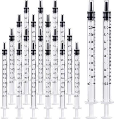 20 stuks vloeibare spuiten met dop - plastic kleine doseerdeksel - multifunctioneel laboratoriumgereedschap - geen naald - voor voedingen water geven bijvullen .