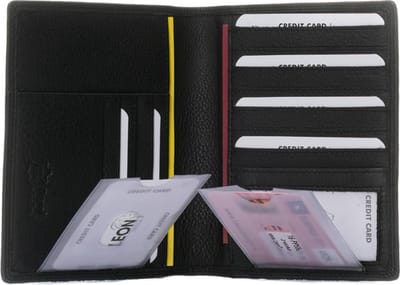 Paspoort hoesje - Paspoorthouder - Portefeuille heren - Portefeuille dames - Paspoorthoes - Paspoort - Paspoort tasje - Paspoort hoes - Portefeuille homme - Portefeuille jongens - Cadeau - Kleine cadeautjes - Kado man - Kado vrouwen - Sale - Kado