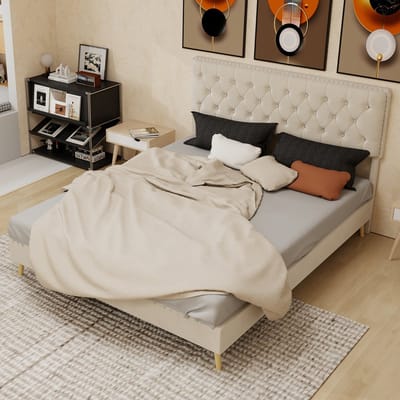 DESMIU Gestoffeerd Bed 160x200cm – Elegant Hoofdbord Met Nieten – Lage Bedconstructie Met Opbergruimte Onder Bed – Voor Slaapkamer – Stof En Metaal – Beige – Zonder Matras
