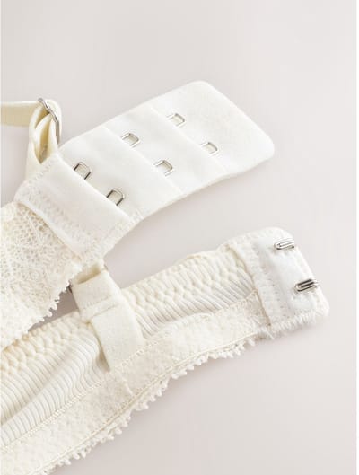 Next - Dames - Ultimate Comfort Premium beha met kant en micromodal met vulling en volledige cups - Crème