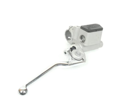 Maître cylindre frein AV AJP pour scooter Peugeot 125 Satelis 2006 à 2011 767720