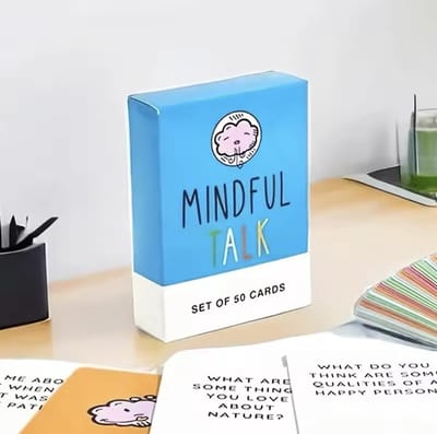 Mindful Talk - 50 kaarten - Gespreksonderwerpen - Deep dive - Bewust zijn van jezelf - Gezelschapsspel - Diepere gedachten delen - Leer elkaar beter kennen - F1.5
